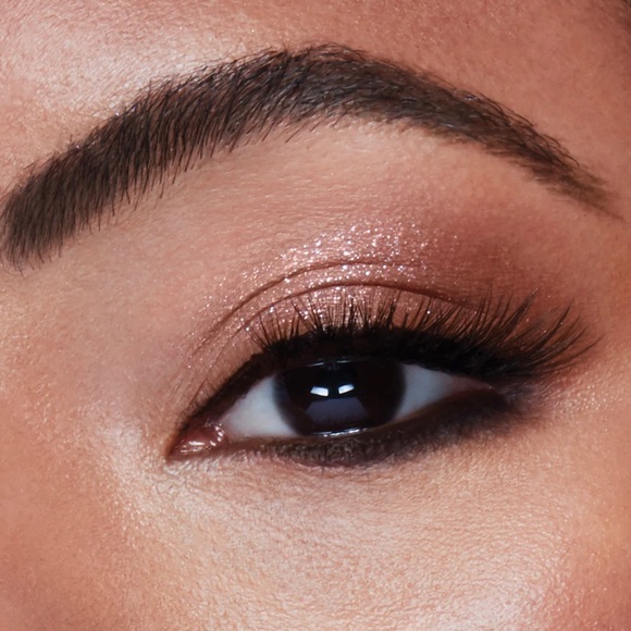 STILA Glisten & Glow Liquid Eyeshadow STREAM - Picture 3 of 12